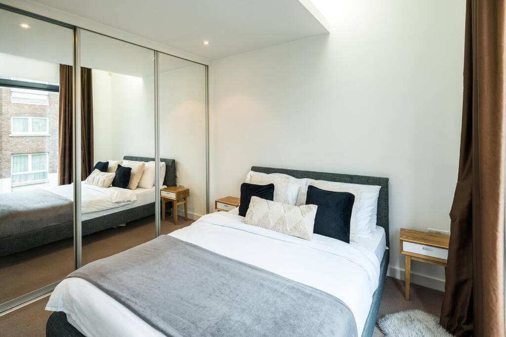 Chic And Spacious Flat Near Bond Street Lägenhet London Exteriör bild