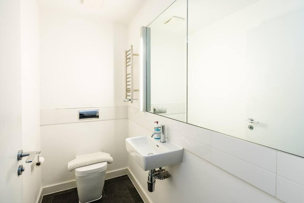 Chic And Spacious Flat Near Bond Street Lägenhet London Exteriör bild